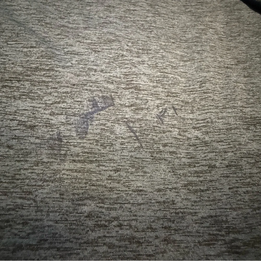 Vineyard Vines Heathered Blue Kids Long Sleeve Tee - Picture 4 of 9